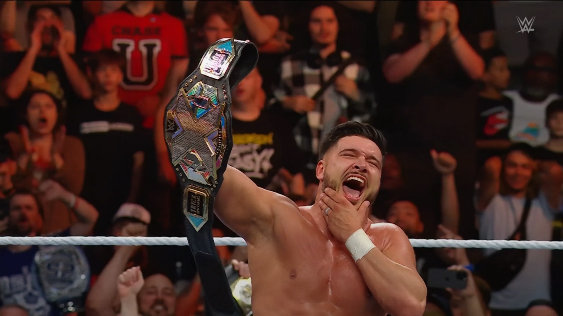 NXT Heatwave 2024 : Ethan Page devient champion de NXT.