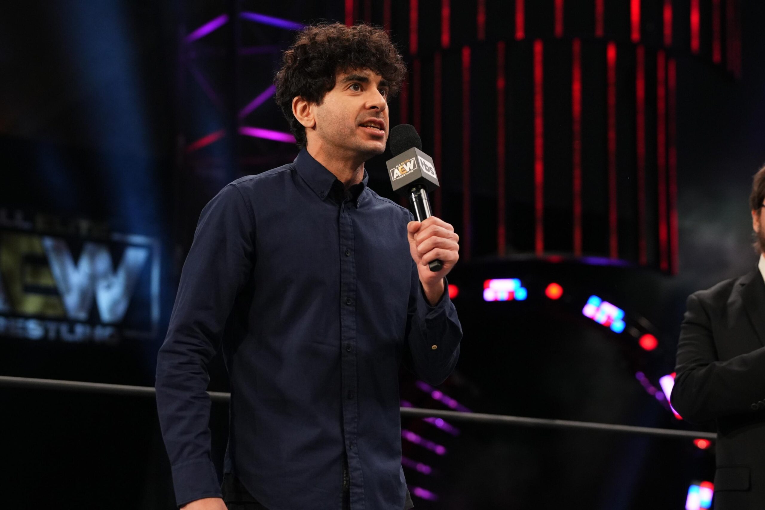 Tony Khan déclare que "les annonces les plus importantes de l'histoire de l'AEW sont imminentes"