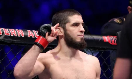 Islam Makhachev envisage un combat contre Max Holloway