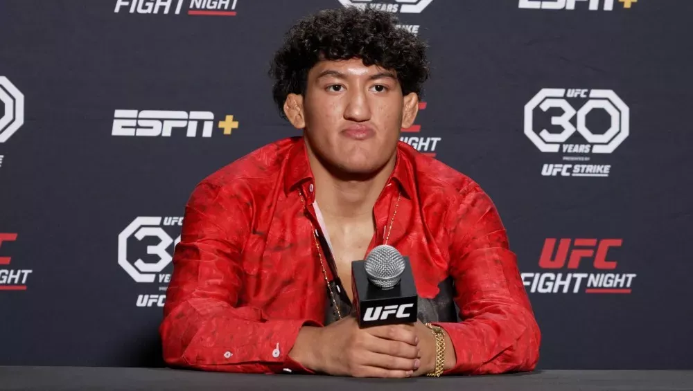 Raul Rosas Jr. prêt à défier les meilleurs de l’UFC à 19 ans