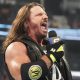 AJ Styles blessé lors de son retour à WWE SmackDown.